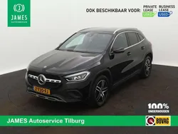 Zwart Gebruikt 2023 Mercedes GLA200 Business SUV | € 38.745 (Eerlijke prijs)