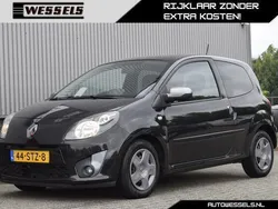 Zwart Gebruikt 2011 Renault Twingo Night&Day Hatchback | € 3.750 (Eerlijke prijs)