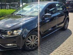 Zwart Gebruikt 2015 VW Polo Comfortline Hatchback | € 8.750 (Iets duurder)