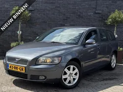 Grijs Gebruikt 2005 Volvo V50 Momentum Stationwagen | € 2.495 (Goede deal)