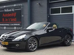 Zwart Gebruikt 2011 Mercedes SLK200 Prestige Cabriolet | € 9.999 (Eerlijke prijs)
