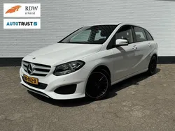Wit Gebruikt 2015 Mercedes B180 Ambition MPV | € 10.995 (Goede deal)