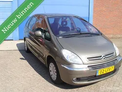 Bruin Gebruikt 2010 Citroën Xsara Picasso MPV | € 2.250 (Iets duurder)