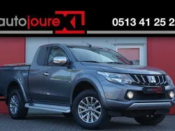 Grijs Gebruikt 2017 Mitsubishi L200 Intense Pickup | € 17.950