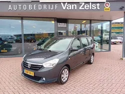 Grijs Gebruikt 2013 Dacia Lodgy Ambiance MPV | € 6.950