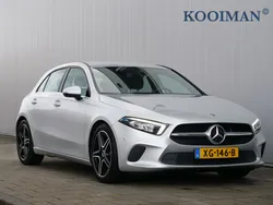 Grijs, metallic lak Gebruikt 2018 Mercedes A200 Business Hatchback | € 21.950 (Goede deal)