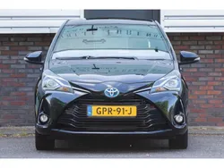 Zwart Gebruikt 2019 Toyota Yaris Executive Hatchback | € 15.900 (Eerlijke prijs)
