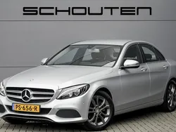 Grijs Gebruikt 2016 Mercedes C180 Prestige Sedan | € 19.900 (Goede deal)