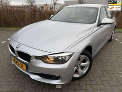 Grijs Gebruikt 2013 BMW 320 Efficient Dynamics Sedan | € 8.999 (Goede deal)
