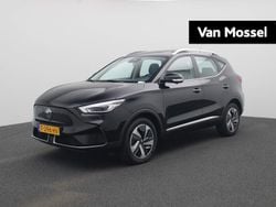 Zwart Gebruikt 2023 MG ZS Luxury Sedan | € 19.888 (Goede deal)