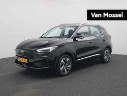 Zwart Gebruikt 2023 MG ZS Luxury Sedan | € 21.444 (Eerlijke prijs)