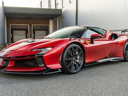 Rood Nieuw 2025 Ferrari SF90 Coupé | € 1.569.950