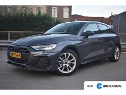 Grijs Gebruikt 2025 Audi A3 Sportback S-Line Hatchback | € 37.700 (Eerlijke prijs)