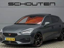 Grijs Gebruikt 2022 Cupra Leon Hatchback | € 33.900 (Iets duurder)