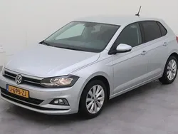 Grijs Gebruikt 2020 VW Polo Highline Hatchback | € 16.950 (Eerlijke prijs)