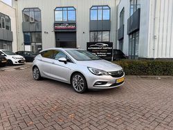 Grijs Gebruikt 2016 Opel Astra Innovation Hatchback | € 9.495 (Eerlijke prijs)