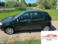 Zwart Gebruikt 2005 Fiat Punto Hatchback | € 999 (Goede deal)