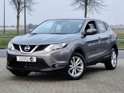 Grijs, metallic lak Gebruikt 2014 Nissan Qashqai SUV | € 13.950 (Iets duurder)