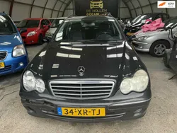 Zwart Gebruikt 2007 Mercedes C180 Avantgarde Stationwagen | € 1.400