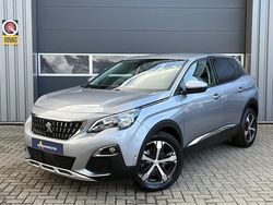 Grijs (metallic) Gebruikt 2018 Peugeot 3008 Allure SUV | € 18.950 (Super prijs)