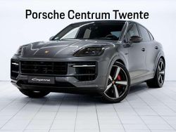 Grijs, metallic lak Gebruikt 2024 Porsche Cayenne S E-Hybrid SUV | € 139.900