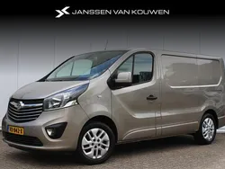 Beige Gebruikt 2016 Opel Vivaro Sport Van | € 10.772 (Goede deal)