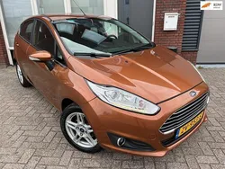 Bruin, metallic lak Gebruikt 2013 Ford Fiesta Titanium Hatchback | € 5.999 (Goede deal)