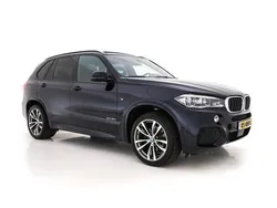 Carbon black metallic (zwart metallic) Gebruikt 2018 BMW X5 Comfort Edition SUV | € 28.445 (Iets duurder)