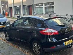 Zwart Gebruikt 2014 Renault Mégane III Expression Hatchback | € 5.750 (Eerlijke prijs)