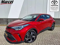 Rood Gebruikt 2023 Toyota C-HR SUV | € 28.850 (Eerlijke prijs)