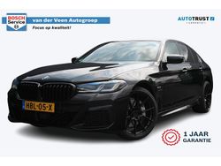 Zwart Gebruikt 2022 BMW 545 Sedan | € 46.500 (Eerlijke prijs)
