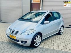 Grijs Gebruikt 2004 Mercedes A170 Elegance MPV | € 3.600 (Iets duurder)