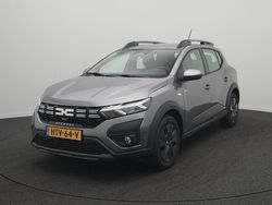 Grijs Nieuw 2025 Dacia Sandero Expression Hatchback | € 24.450