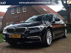 Zwart Gebruikt 2017 BMW 530 Executive Stationwagen | € 23.945 (Goede deal)