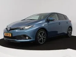 Blauw Gebruikt 2019 Toyota Auris Active Hatchback | € 18.445