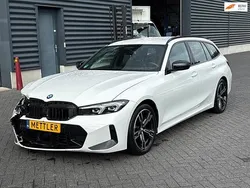 Wit Gebruikt 2024 BMW 318 M Sport Stationwagen | € 27.850