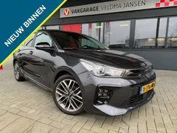 Grijs, metallic lak Gebruikt 2020 Kia Rio GT-Line Hatchback | € 17.450 (Eerlijke prijs)