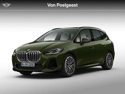 Sanremo grun metallic (c4e) (groen metallic) Nieuw 2025 BMW 225 Active Tourer M Sport MPV | € 64.077 (Duur)