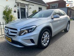Grijs (metallic) Gebruikt 2014 Mercedes GLA200 Ambition SUV | € 17.950 (Eerlijke prijs)