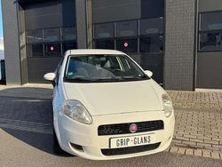 Wit Gebruikt 2009 Fiat Punto Lusso Hatchback | € 3.250 (Eerlijke prijs)