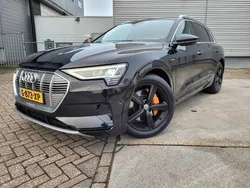 Zwart, metallic lak Gebruikt 2019 Audi e-tron Design SUV | € 24.999 (Goede deal)