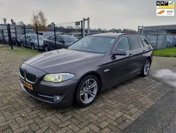 Bruin Gebruikt 2012 BMW 530 Executive Stationwagen | € 6.250