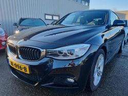 Zwart Gebruikt 2016 BMW 320 Executive Hatchback | € 20.995 (Eerlijke prijs)
