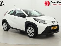 Wit Gebruikt 2024 Toyota Aygo X Play SUV | € 17.999
