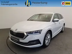 Wit, metallic lak Nieuw 2024 Skoda Octavia Business Line Stationwagen | € 37.950 (Eerlijke prijs)