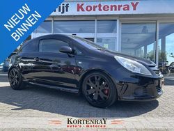 Zwart Gebruikt 2008 Opel Corsa S Hatchback | € 5.400 (Eerlijke prijs)