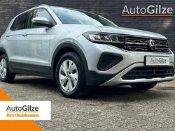 Zilver, metallic lak Gebruikt 2024 VW T-Cross Edition SUV | € 23.795 (Eerlijke prijs)