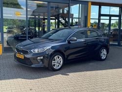 Zwart Gebruikt 2021 Kia Ceed Hatchback | € 15.990 (Eerlijke prijs)