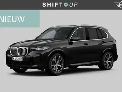 Zwart Gebruikt 2023 BMW X5 M Sport SUV | € 87.940 (Iets duurder)