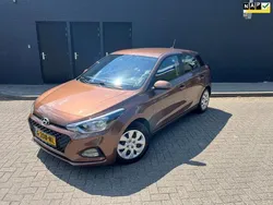 Bruin Gebruikt 2019 Hyundai i20 Comfort Hatchback | € 12.999 (Eerlijke prijs)